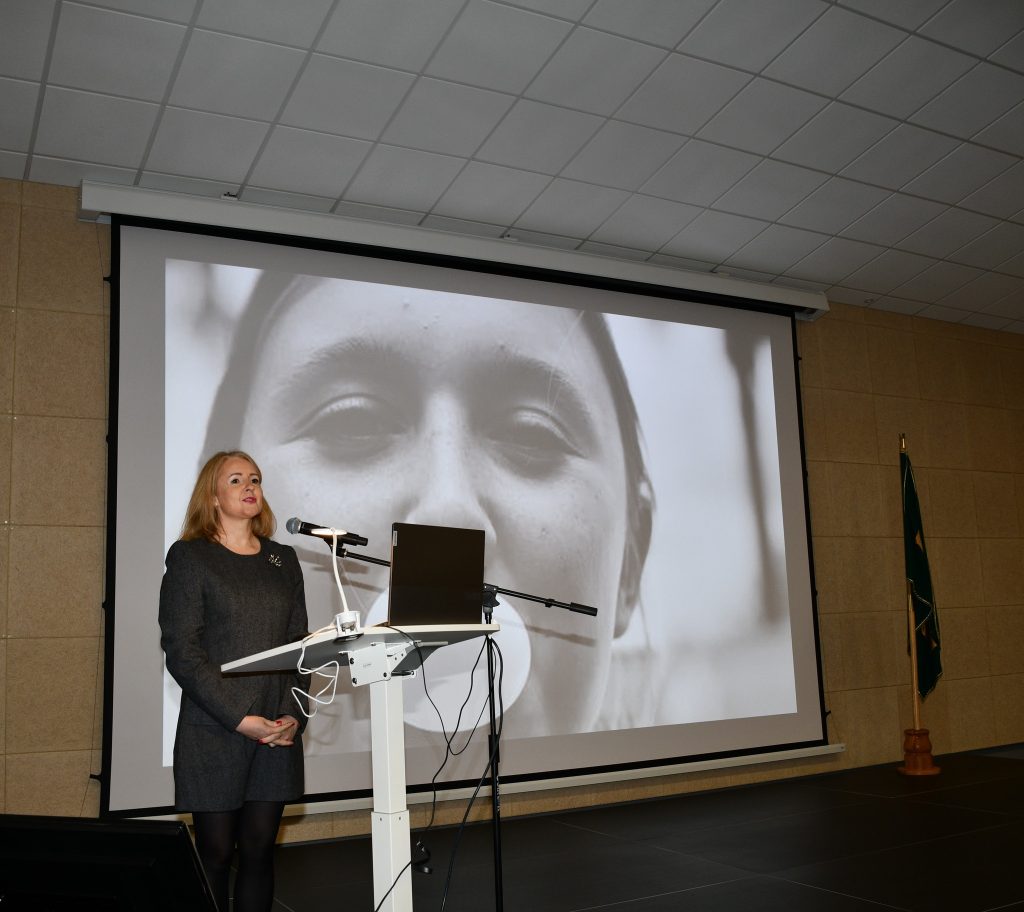 Apie paauglių psichoaktyviųjų medžiagų vartojimo pradžios rizikas ir efektyvią prevenciją